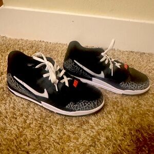 Worn once. Air Jordan legacy 312 low.